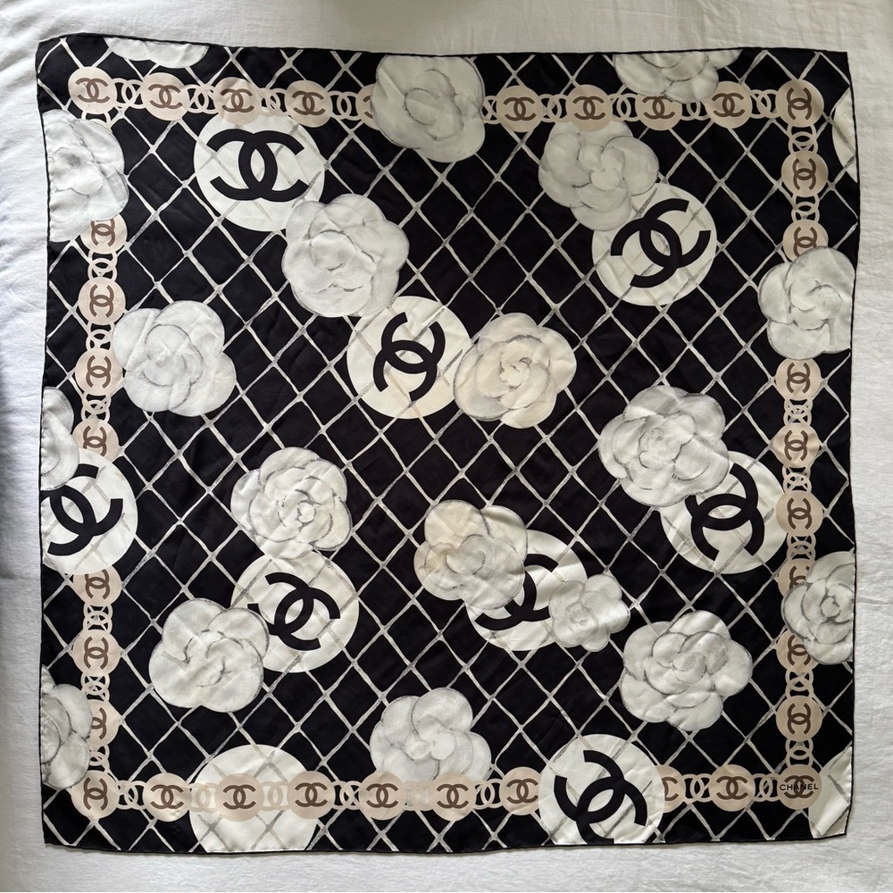 Chanel Camellia CC Silk Twill Square Scarf — (Style: SHF-20679)